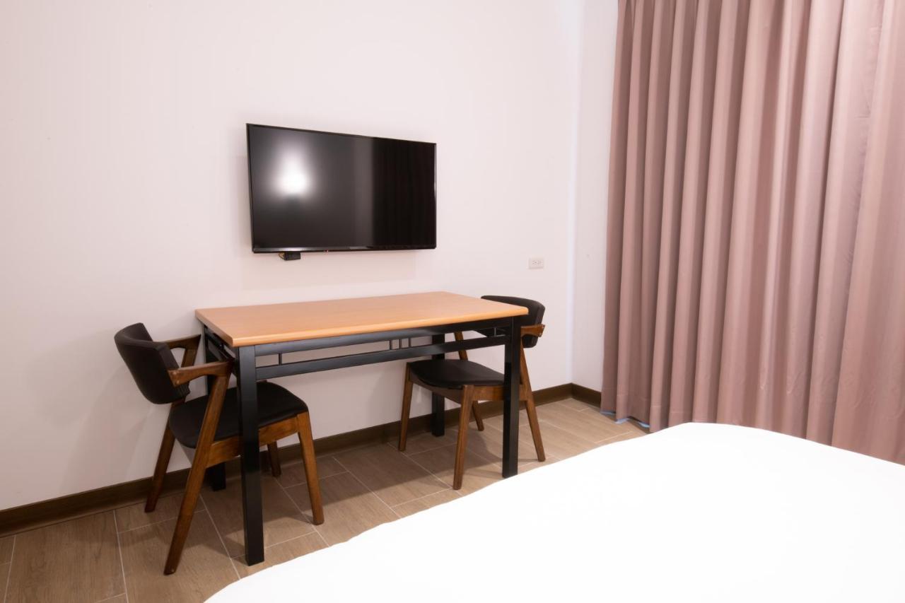 Liann Hotel Taichung Exterior photo