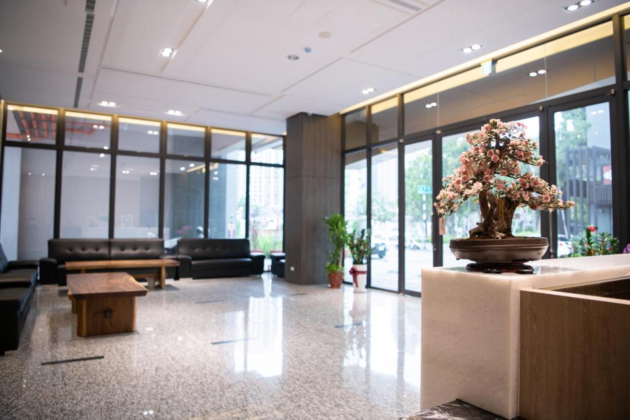 Liann Hotel Taichung Exterior photo